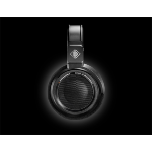NDH-30-Black-Edition-Side_Neumann-Headphone_G