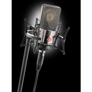 TLM-103-25Years-Edition-with-EA_Neumann-Studio-Microphone_G