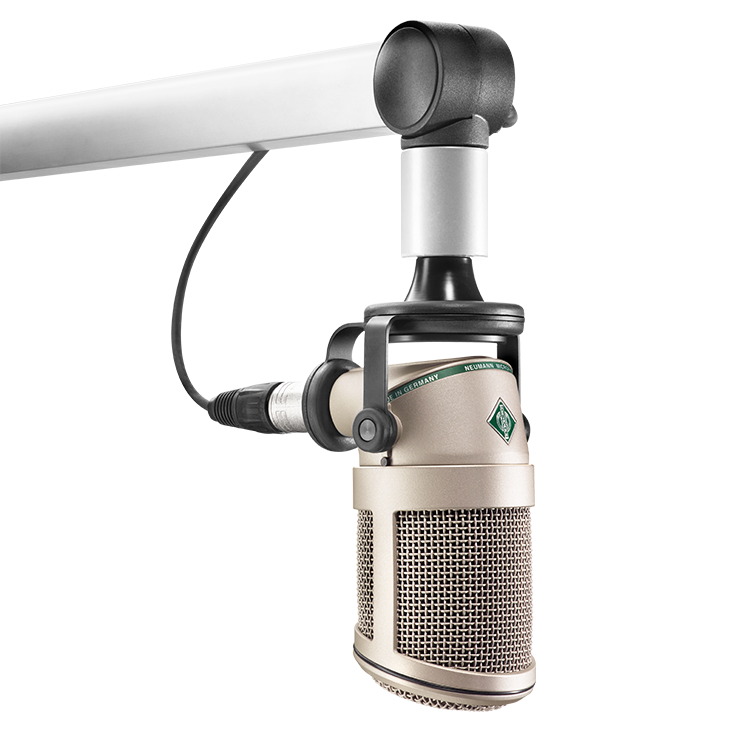 The dynamic broadcast/podcast microphone for that classic “American” announcer voice