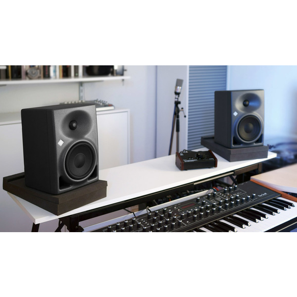KH 120 A G - Two Way Nearfield Monitor KH 120 A G - Two Way Nearfield Monitor