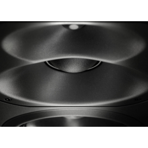 KH_420_+_DIM_1x1_desktop_KH-420-Macro2_Neumann-Studio-Monitor_G