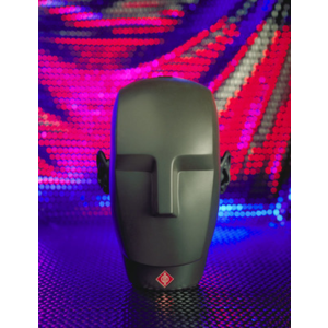 KU_100x1_desktop_KU-100-Glamour-02_Neumann-Dummy-Head_G