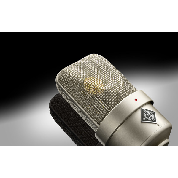 M_49_V_Setx1_desktop_M-49-V-Macro4_Neumann-Studio-Tube-Microphone_G