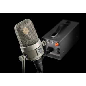M_49_V_Setx1_desktop_M-49-V-With-NM-V-Top-View_Neumann-Studio-Tube-Microphone_G