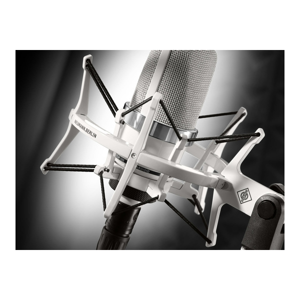 TLM_102_White_Editionx1_desktop_TLM-102-White-Edition-Macro3_Neumann-Studio-Microphone_G