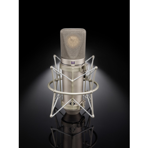 U_67_Setx1_desktop_U-67-with-Z-48-Frontal-Glow_Neumann-Studio-Tube-Microphone_G