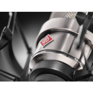 x1_TLM-103-25Years-Edition-Macro1_Neumann-Studio-Microphone_G