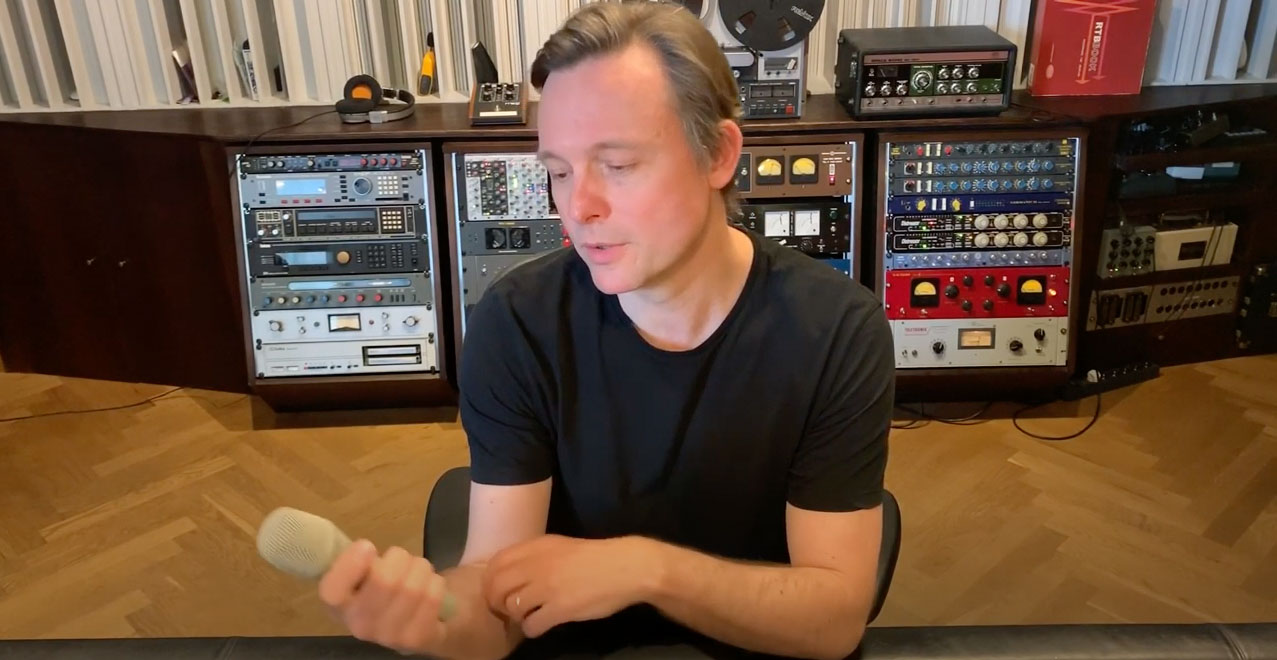 Video: Axel Reinemer talks about the stage microphone series KMS