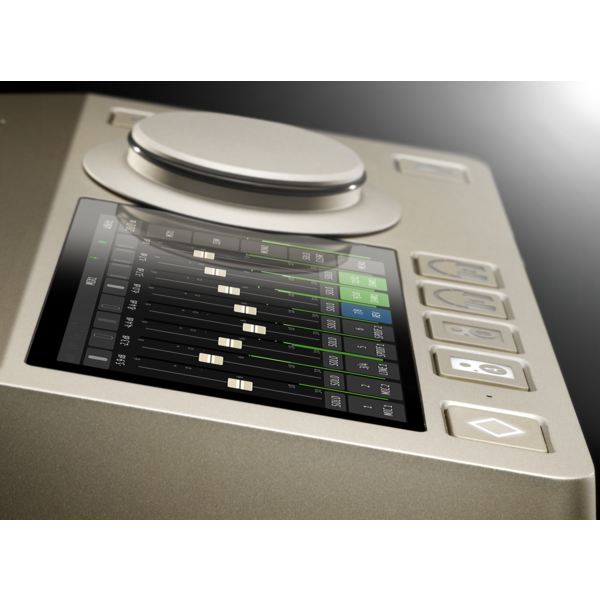 MT-48-Macro-9_Neumann-Audio-Interface_OR_0