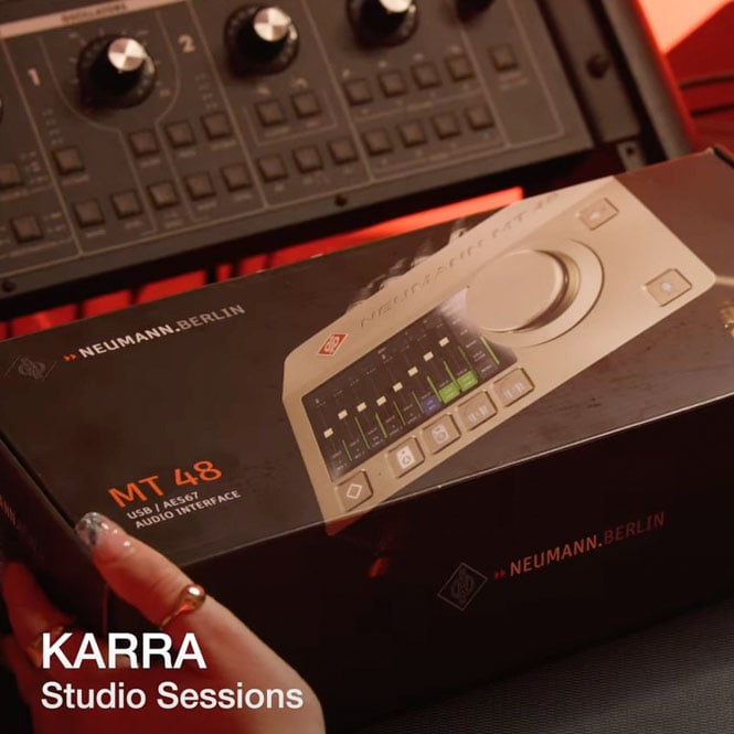 This Vocal Quality Test uses the Neumann TLM49 and MT48 interface