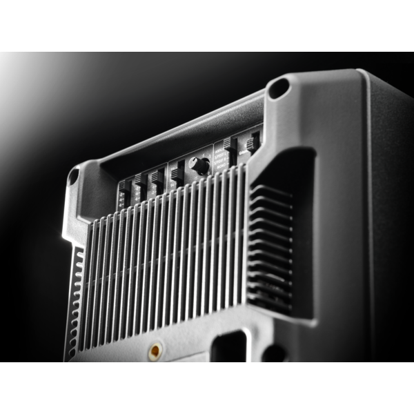 KH-120-II-Macro2_Neumann-Studio-Monitor_OR_0