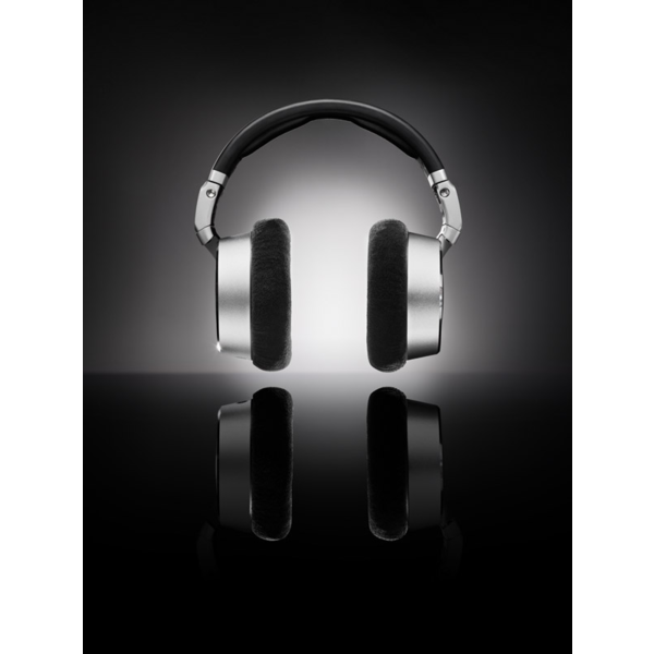 NDH-30-Frontal_Neumann-Headphone_G