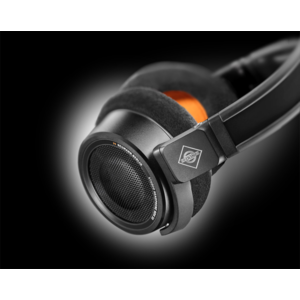 NDH-30-Black-Edition-Macro-2_Neumann-Headphone._G