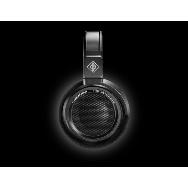 NDH-30-Black-Edition-Side_Neumann-Headphone_G