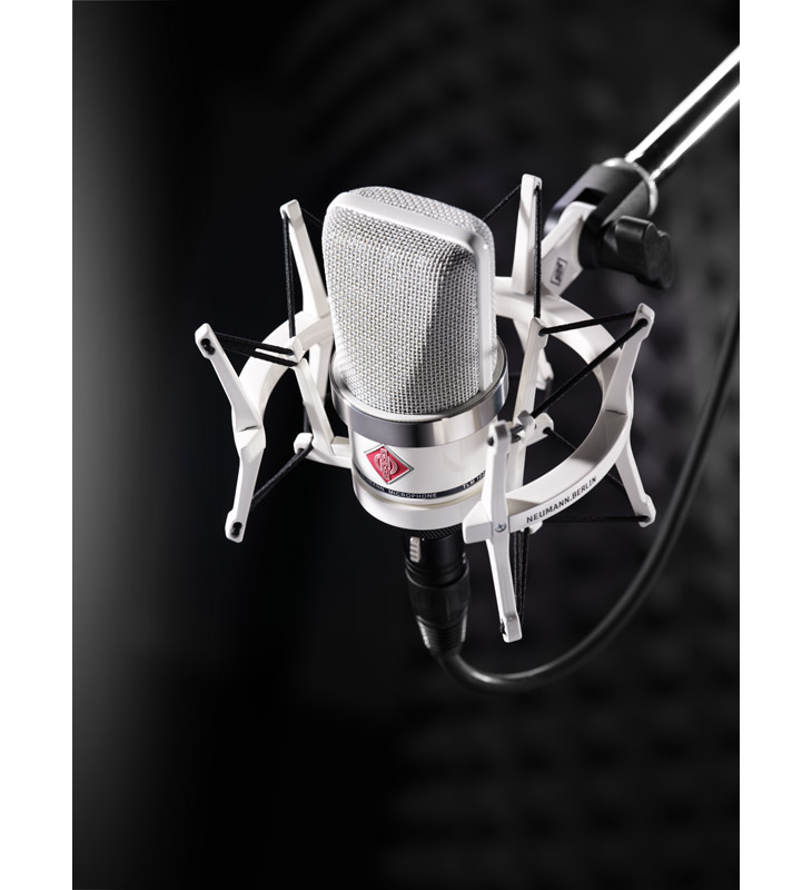 TLM-102-White-Edition-with-EA-Top-View_Neumann-Studio-Microphone_G