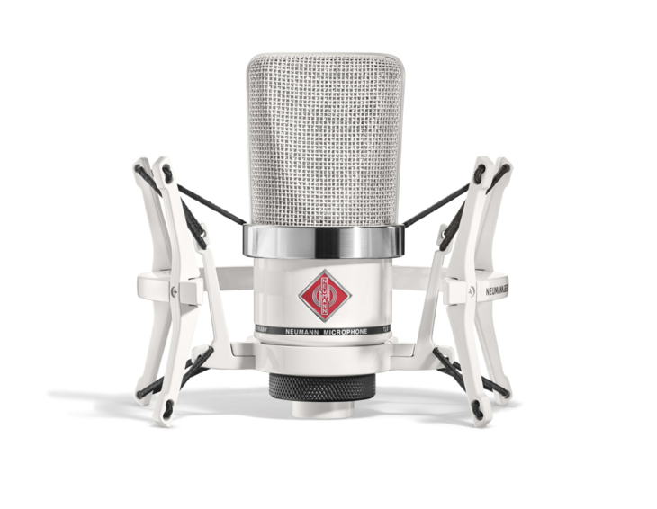 TLM-102-White-Edition-with-EA-Frontal-White-Fond_Neumann-Studio-Microphone_G