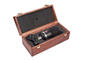 TLM-107-bk-Packging_Neumann-Studio-Microphone_P