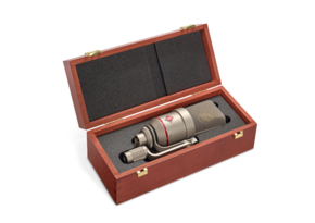 TLM-170-R-Packaging_Neumann-Studio-Microphone_P